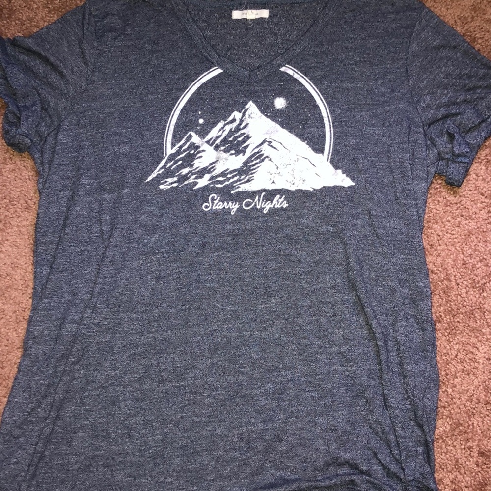 🦋 Maurice’s Graphic Tee “Starry Night”